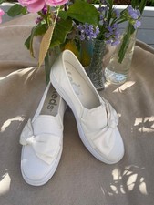 Keds Womens Sz 6 White Bow Celebrations Triple Decker Sneakers White