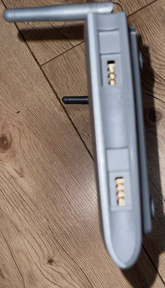 AVM FRITZ!Box 7272 450 Mbps 2-Port Gigabit-Ethernet 10/100/1000 und 2-Port... - Bild 2 von 4