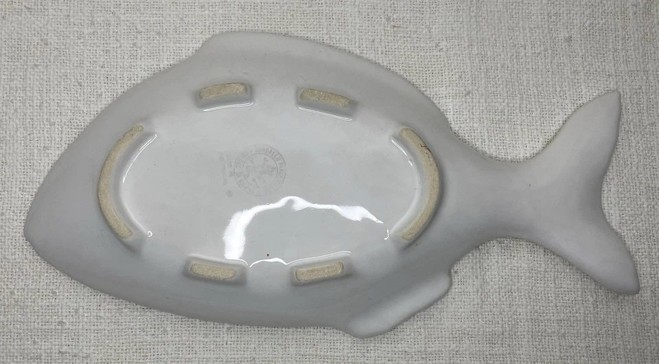 Bordallo Pinheiro Portugal Fisch Keramik Teller 27,5x14,5x3,5cm weiß - Bild 3 von 4