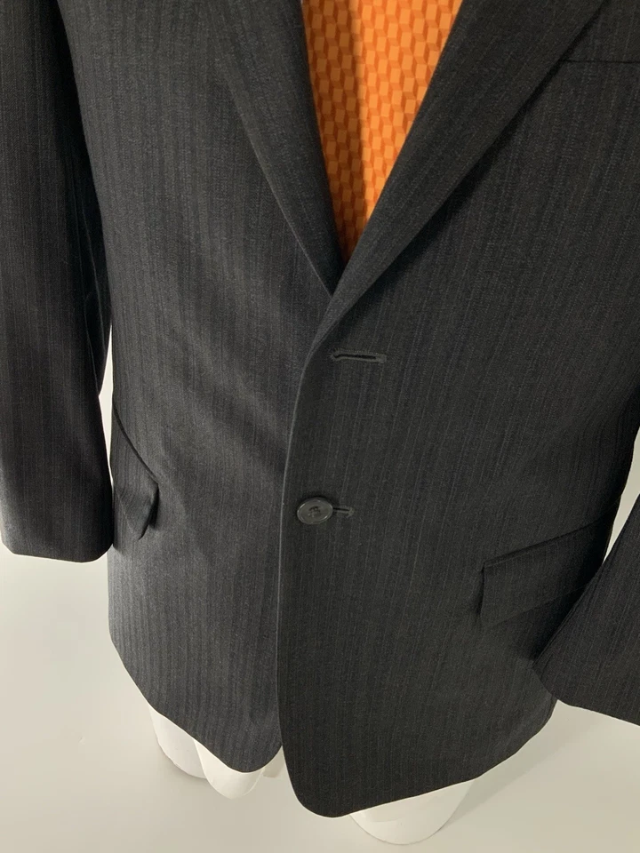 Tom James Bespoke Blazer 38R Gray Striped Wool 2B 2V Made In USA YGI Q5-41 - Image 3 of 4