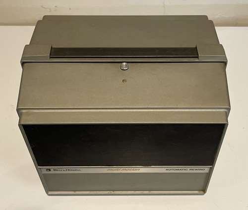 Vintage ‘70s Bell & Howell Multi Motion 467A Autoload/Auto Rewind 8mm Projector - Picture 10 of 10