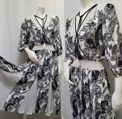 Vintage DIANE FREIS Original Black White Georgette Dress Smocked