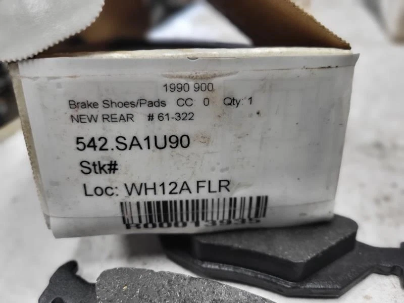 Pastilhas de freio traseiras semi-metálicas premium para modelos Saab 900 e 9000 1986-1998 - Imagem 3 de 3