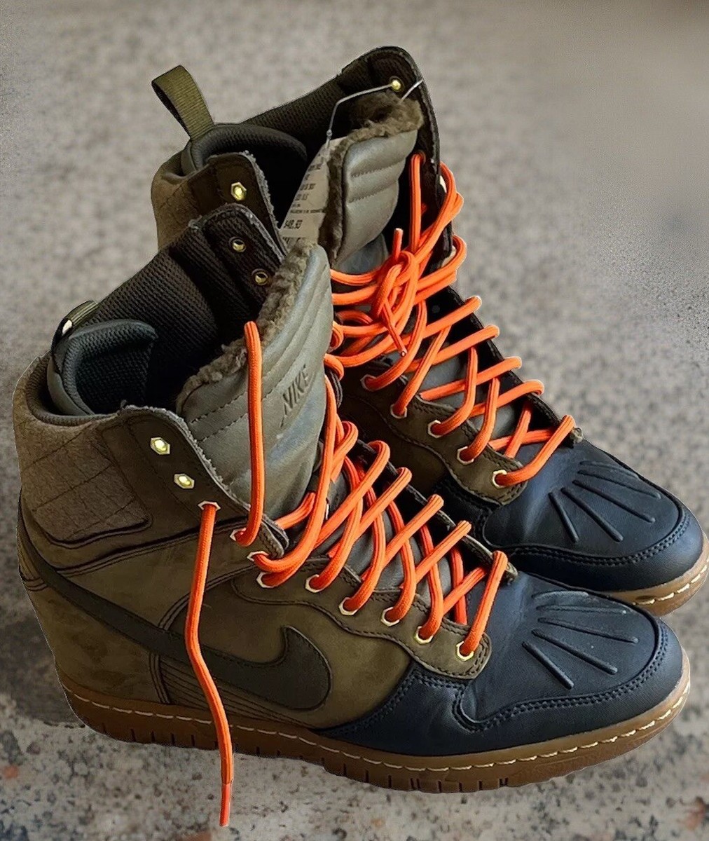 NIKE Women's Dunk Sky Hi Dark Loden Green/Black Wedge Sneaker Boot