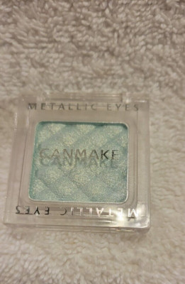 Canmake Metallic Eyes Blue Eyeshadow