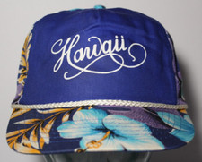 NWOT 1990s Vintage Hawaii HAWAIIAN SNAPBACK TRUCKER HAT CAP Purple Blue Floral