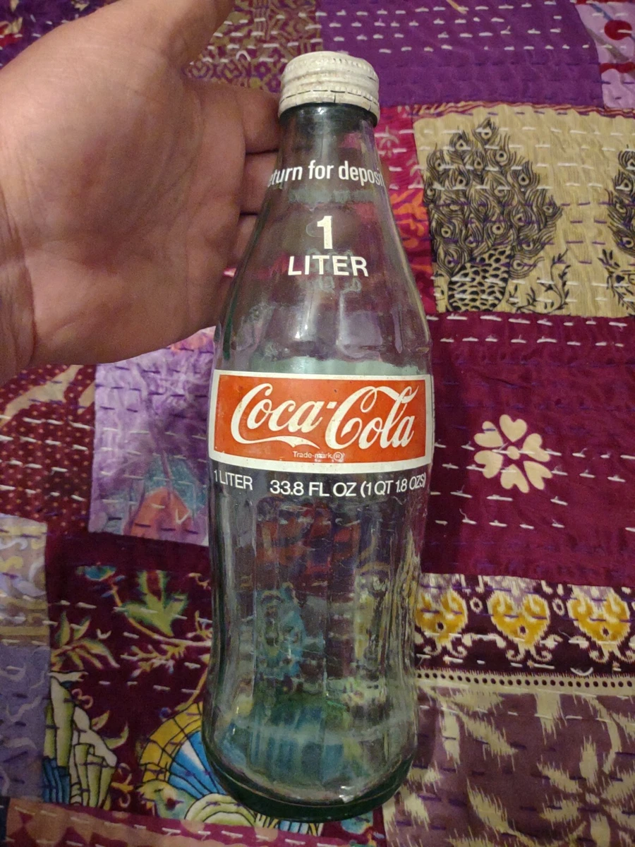 Vintage Coca Cola 1 Liter Glass Coke Bottle with Cap Lid 33.8 Fluid Ounces  Soda