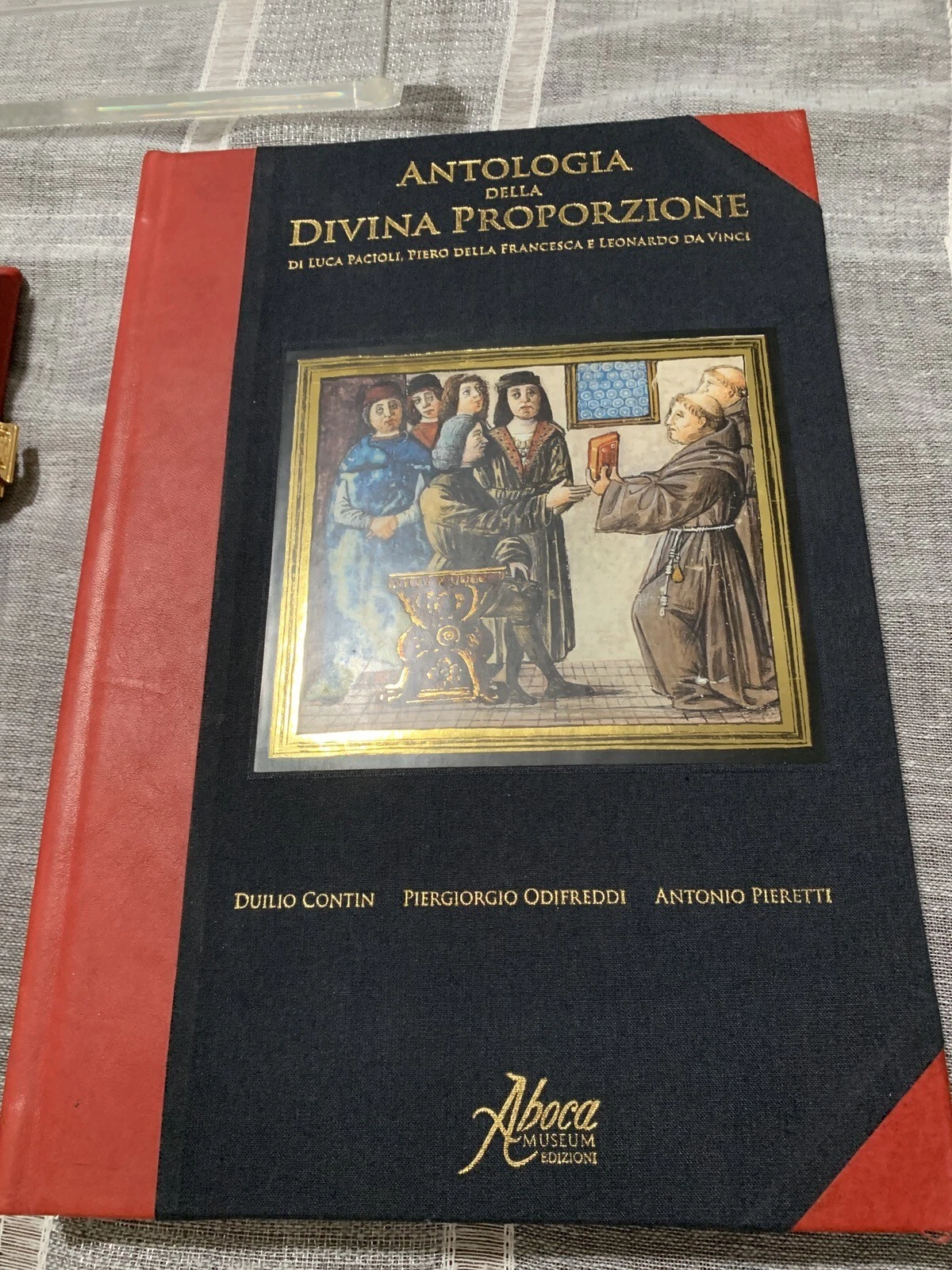 Foto 7 di 13