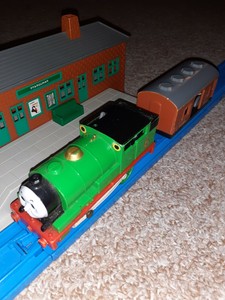 tomy trackmaster