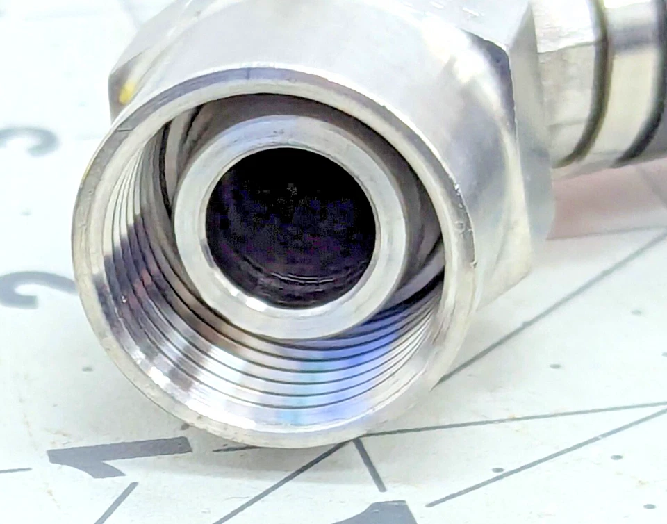 21” 8AN 0.406” ID Wrapped Stainless Steel Braided Hose Swivel Fittings [B6BA] - Image 3 of 4