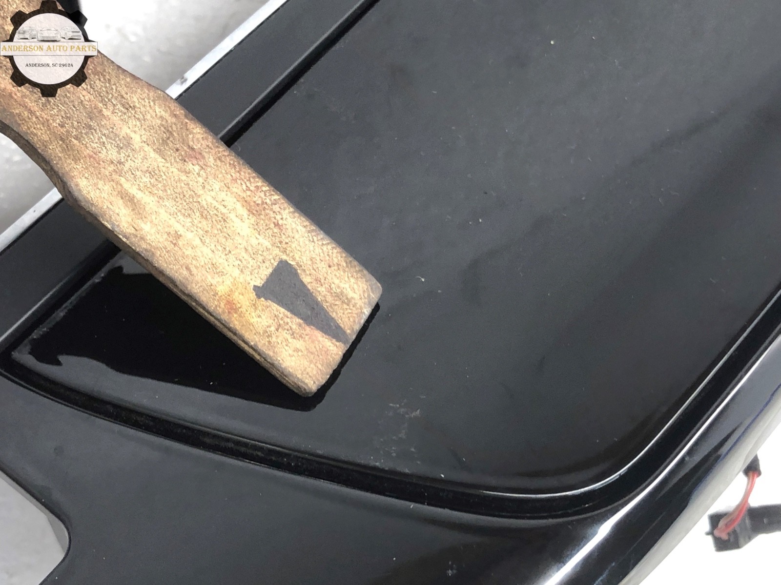 2017-2024 MASERATI LEVANTE CENTER CONSOLE SHIFTER BEZEL TRIM W/ CUPHOLDER OEM