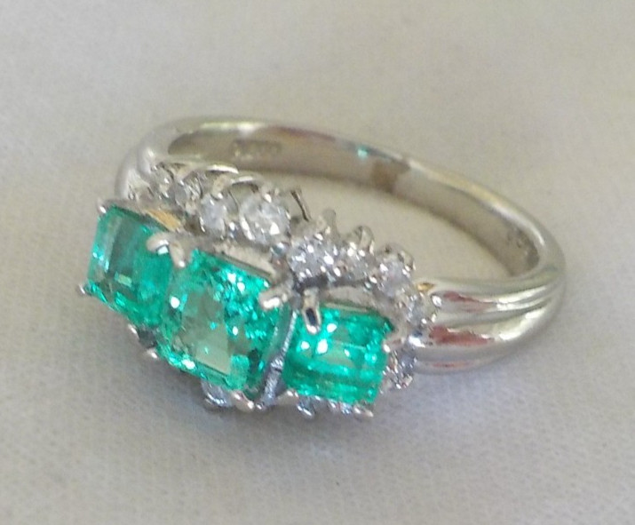 Solid Platinum Chatham Emerald Diamond Ring - 5.3… - image 2
