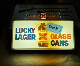 Rare 1950s Lucky Lager Glass Cans bottle Lighted Beer Bar Sign