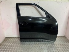 10-19 NISSAN JUKE DRIVER OFF SIDE FRONT DOOR BLACK PAINT CODE Z11 (PLS READ)