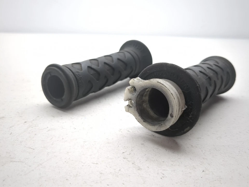 86-06 Kawasaki Concours ZG1000 PROGRIP SUPERBIKE Throttle Tube And Grips - Image 4 of 4