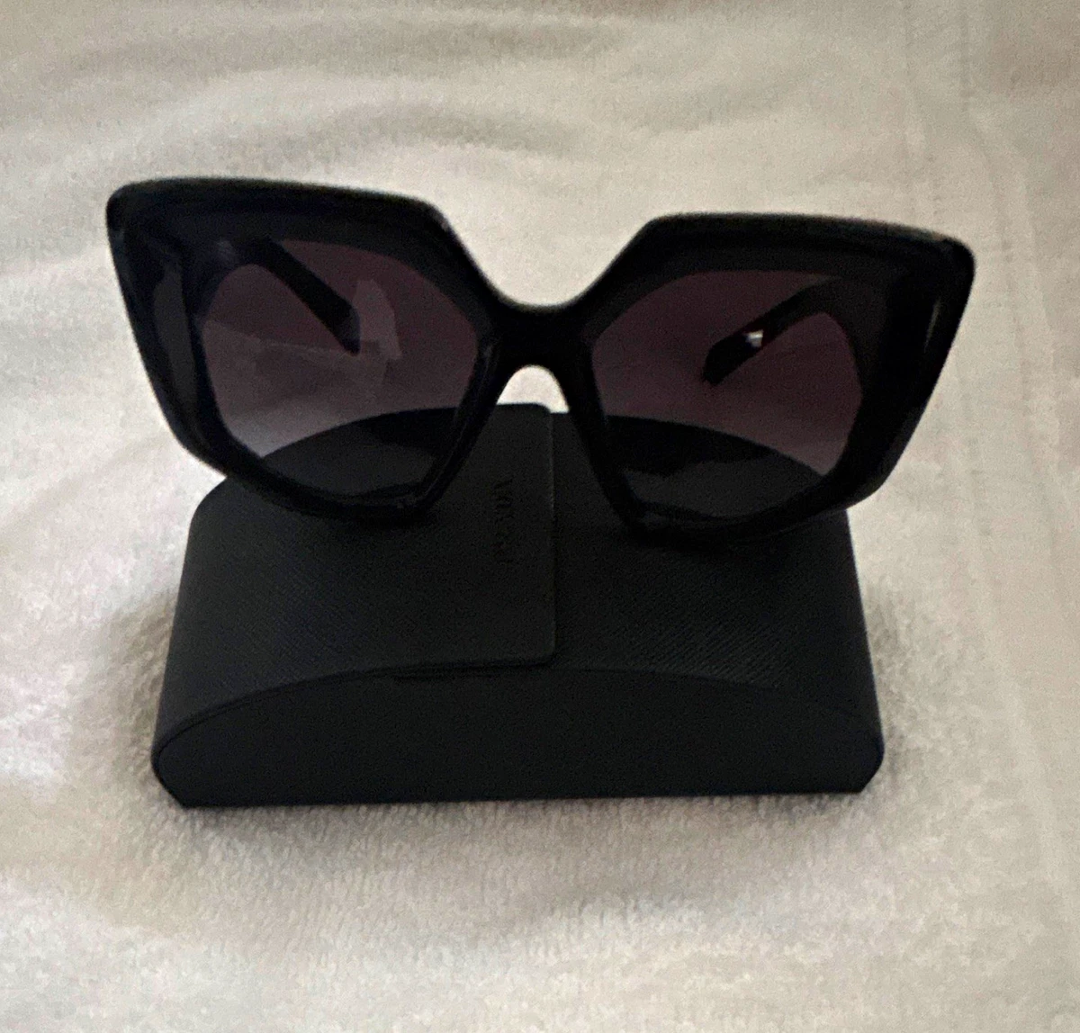 PRADA ブラック キャットアイ サングラス PRADA Black Cat Eye Sunglasses for Women for sale | eBay