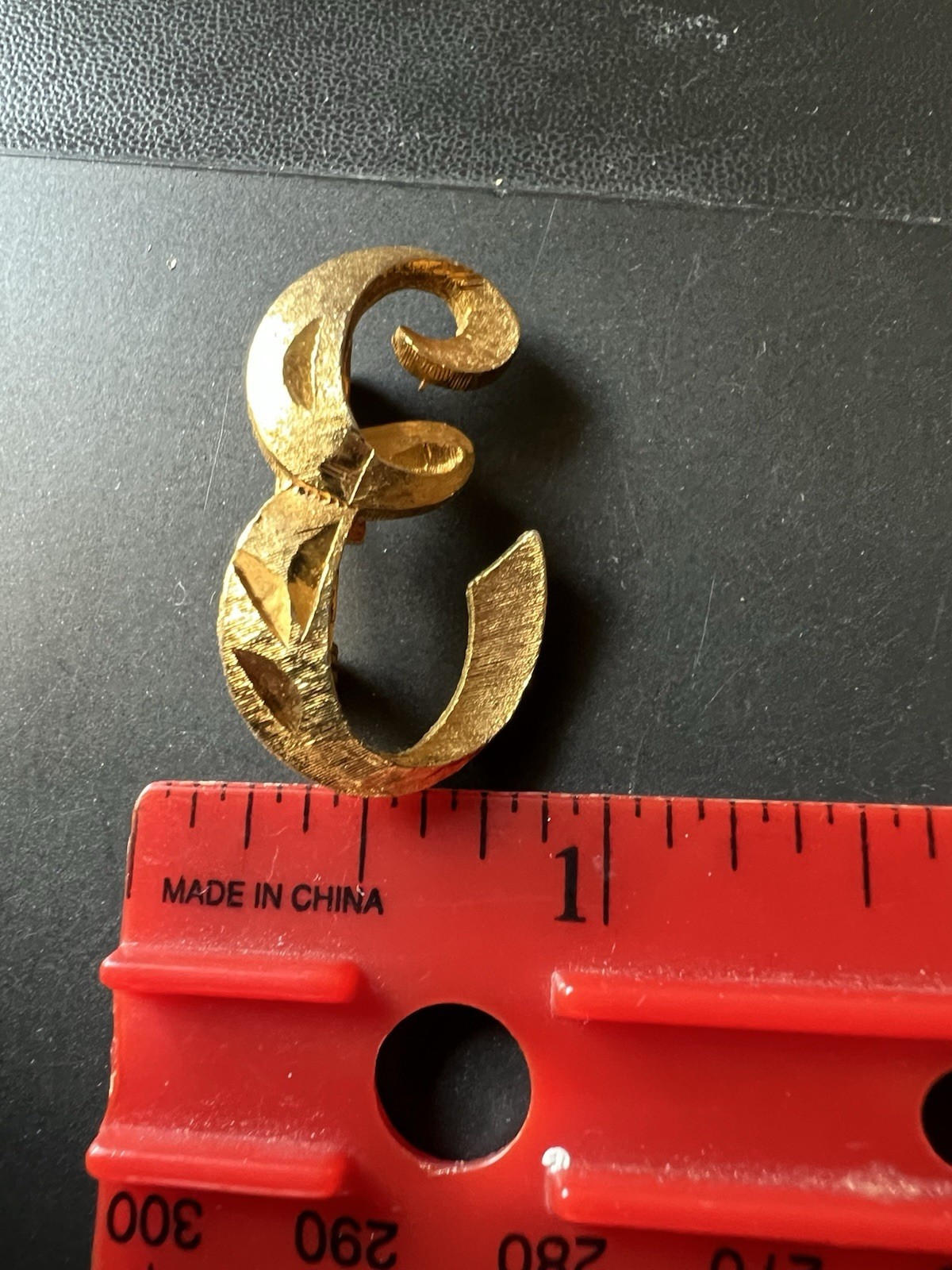 Mandela Initial E Brooch Pin Authentic Vintage Go… - image 1