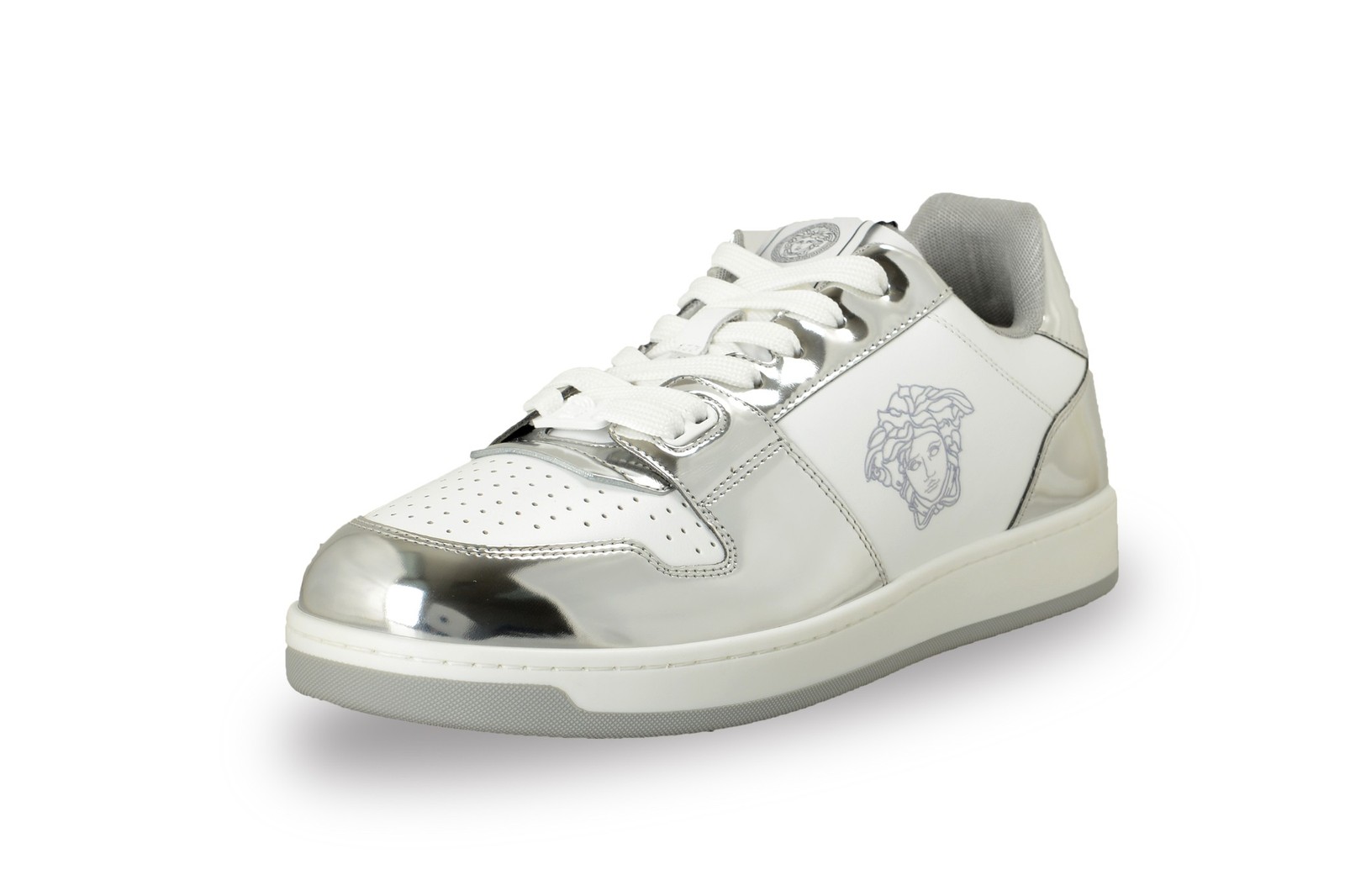 Женские кроссовки с логотипом Versace из белой и серебристой кожи с логотипом Medusa цена за 10 цена за 40 долларов США 82790₽