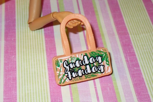 Mattel Barbie Doll Purse ~ Fashionistas ~ SUNDAY FUNDAY PEACH BAG ~ Shoulder Bag