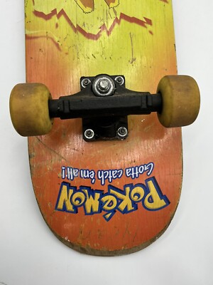 ポケモン ピカチュウ スケートボード　1998年製 Pokemon Pikachu Skateboard Vintage 1998 Nintendo | eBay