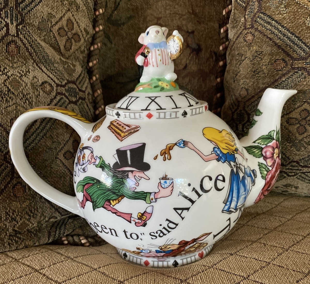 New Cardew Design Alice in Wonderland Mad Hatter's Tea Party Large