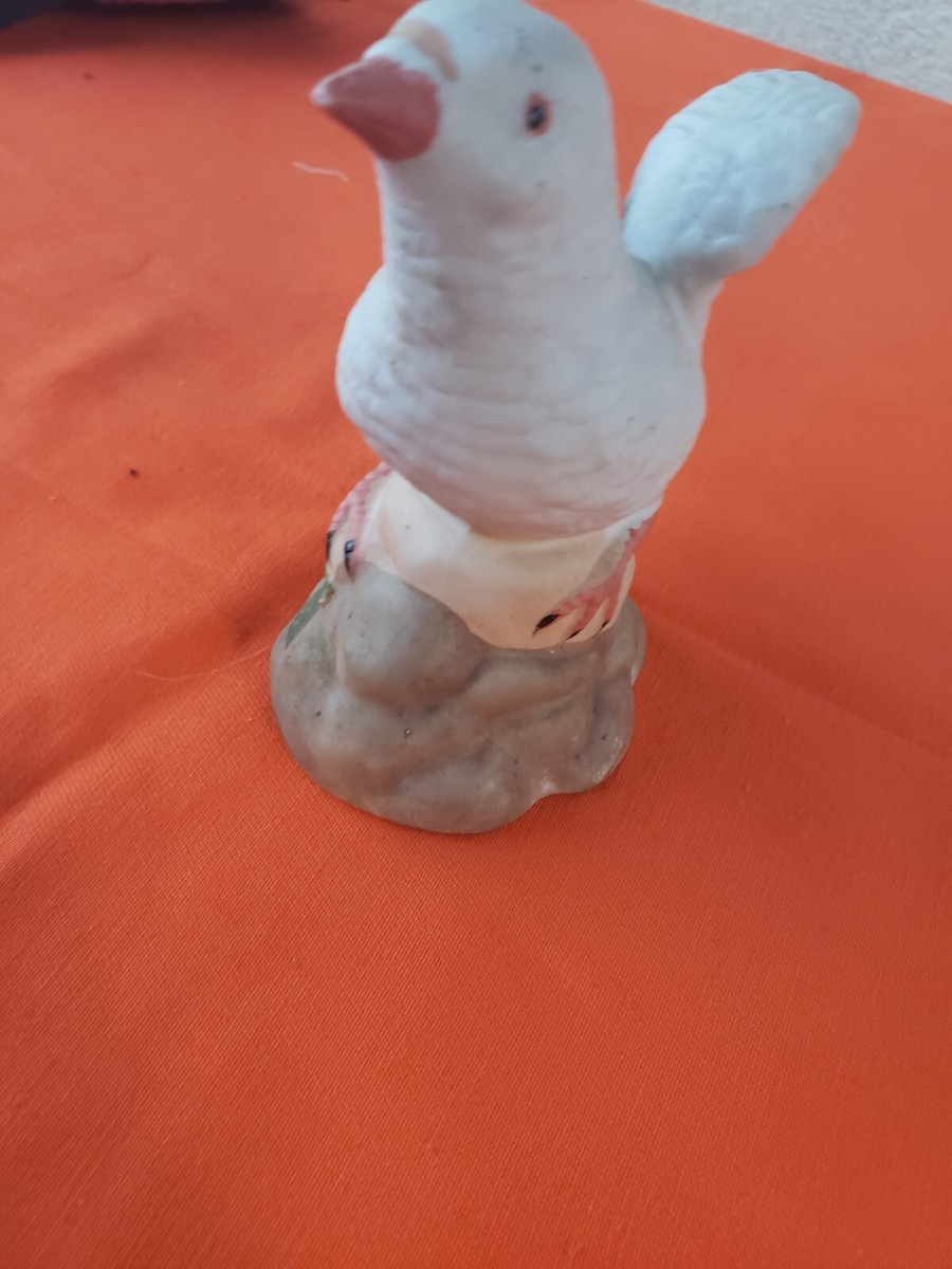 VINTAGE PORCELAIN WHITE DOVE FIGURINE 5'' TALL | eBay