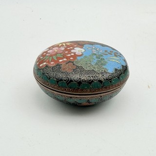 Vintage Chinese Cloisonné Enamel Oval Trinket Box Floral Brass 2.25”