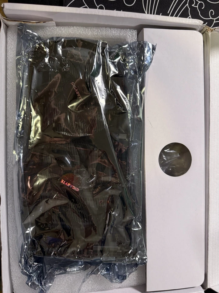 GIGABYTE GEFORCE GTX 650 Ti 2 GB DDR5 (Nuova - scatola aperta) - Immagine 2 di 4