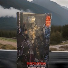 NECA Predator Jungle Hunter 1/4 Scale Action Figure