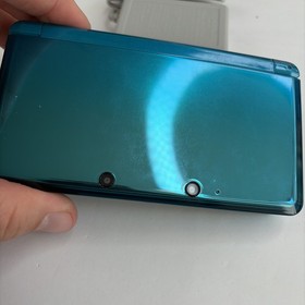 Nice! Nintendo 3DS Handheld Video Game Console Aqua Blue CTR-001 (USA) W Charger