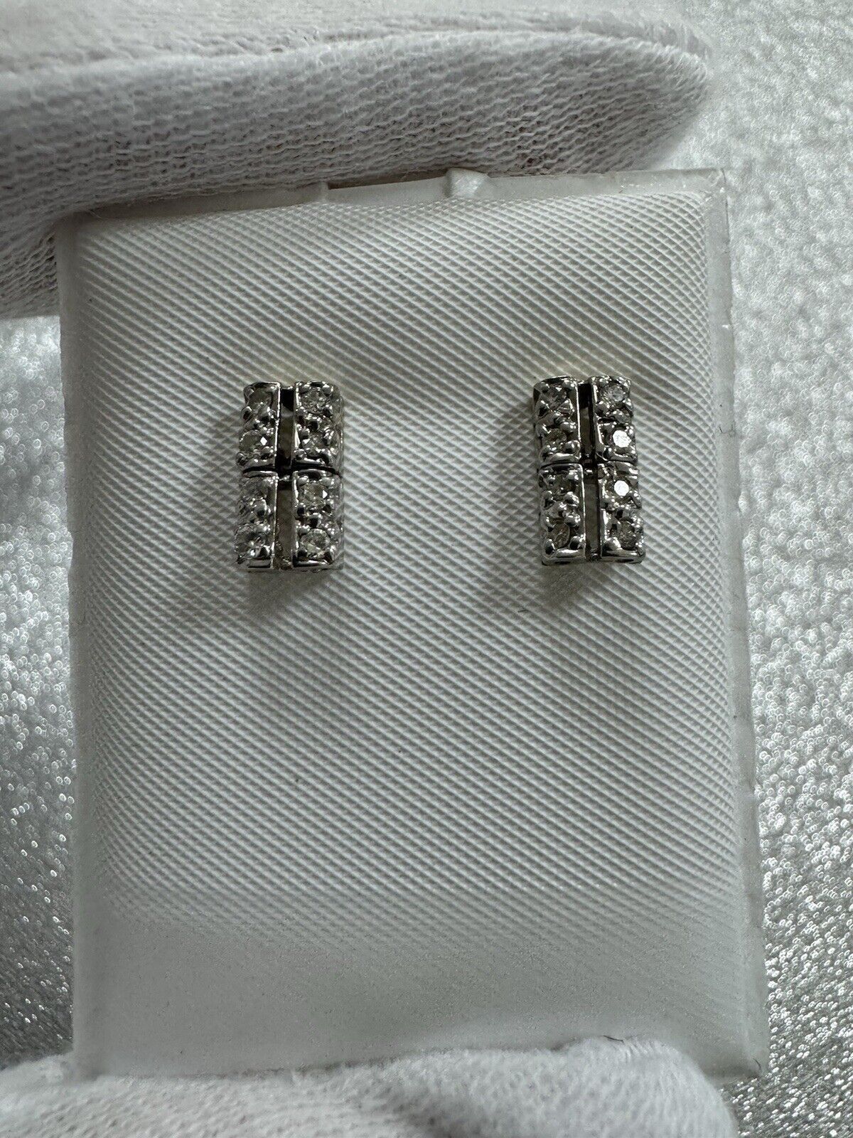 Picture 2 of 5