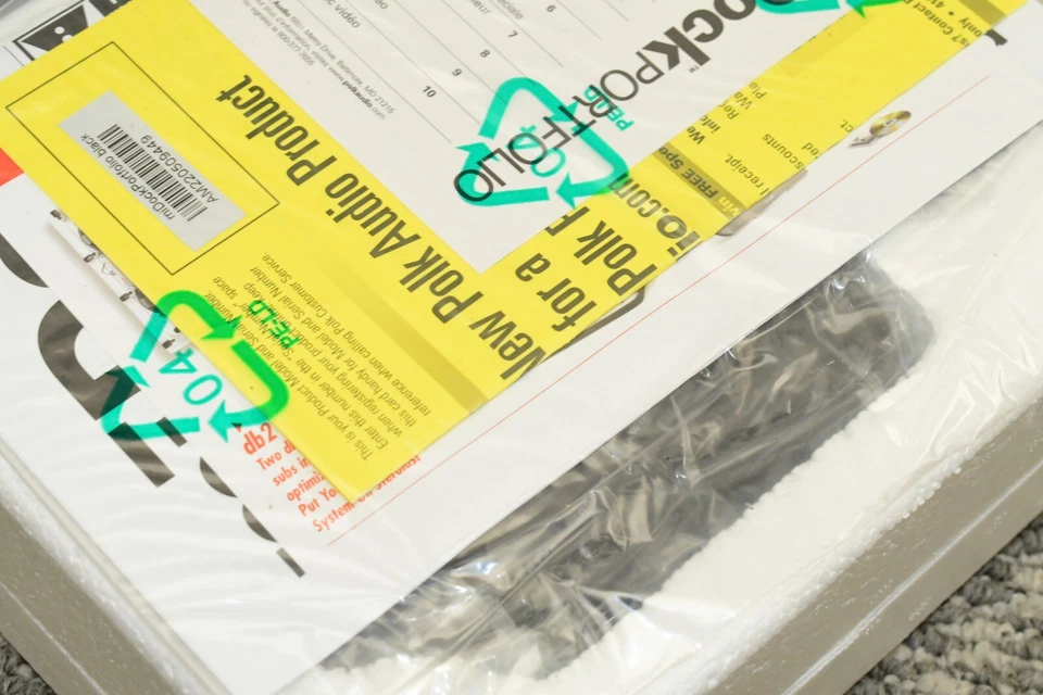 Polk Audio miDock Portfolio Black IPOD Compact Portable Audio Player AM220509449 - Image 3 of 4