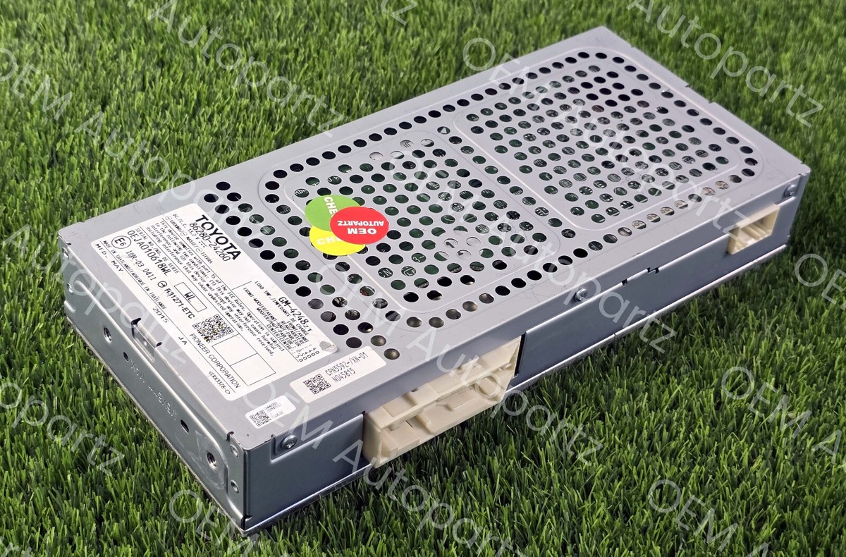 レクサス116② Lexus RC200t RC350 RC300 2015-2017 Pioneer Factory Audio Amplifier
