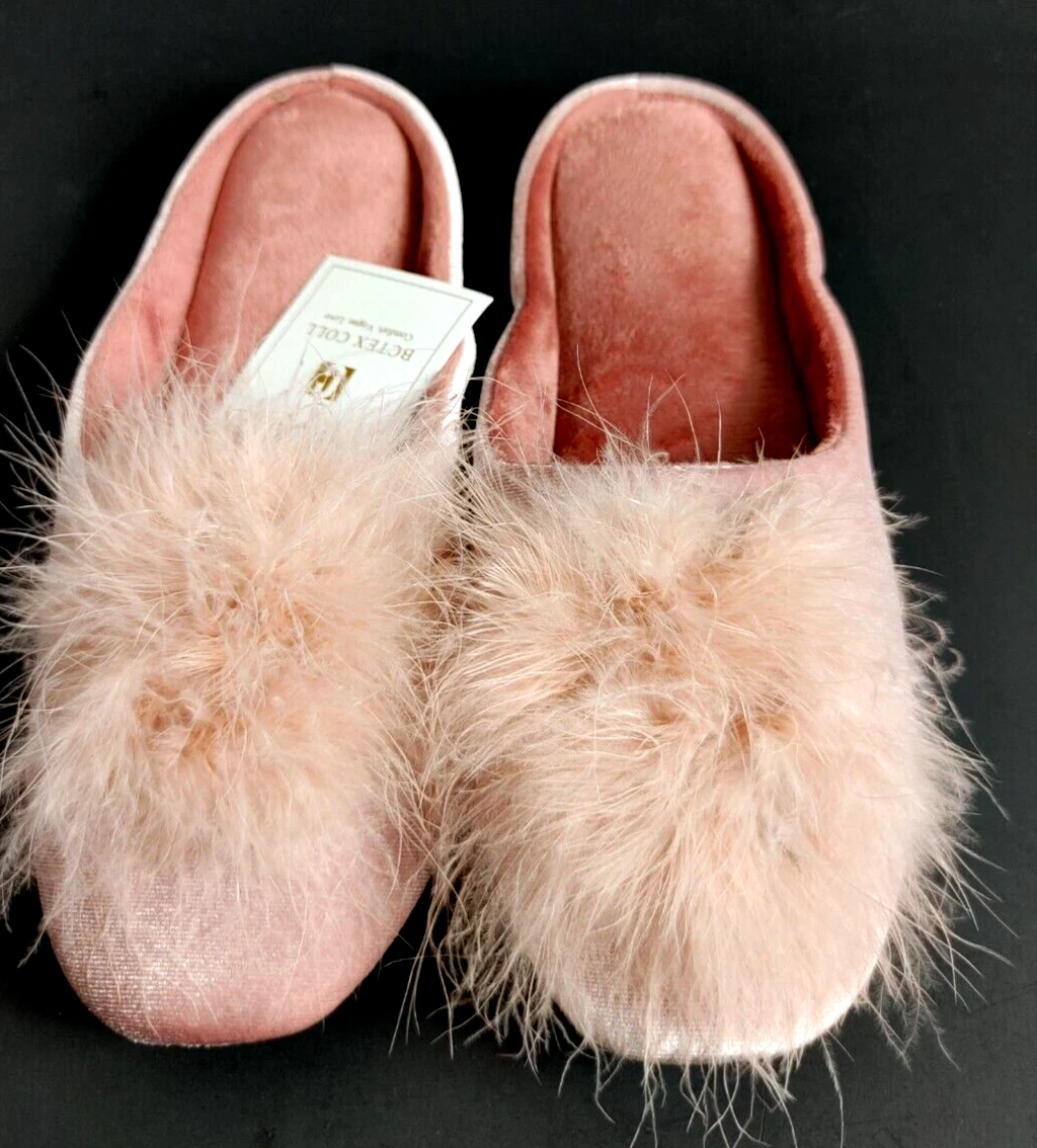 Pink velvet slippers sale