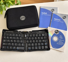 Palm Portable Keyboard P10713U w/ Case Manual CD Vintage PDA Untested