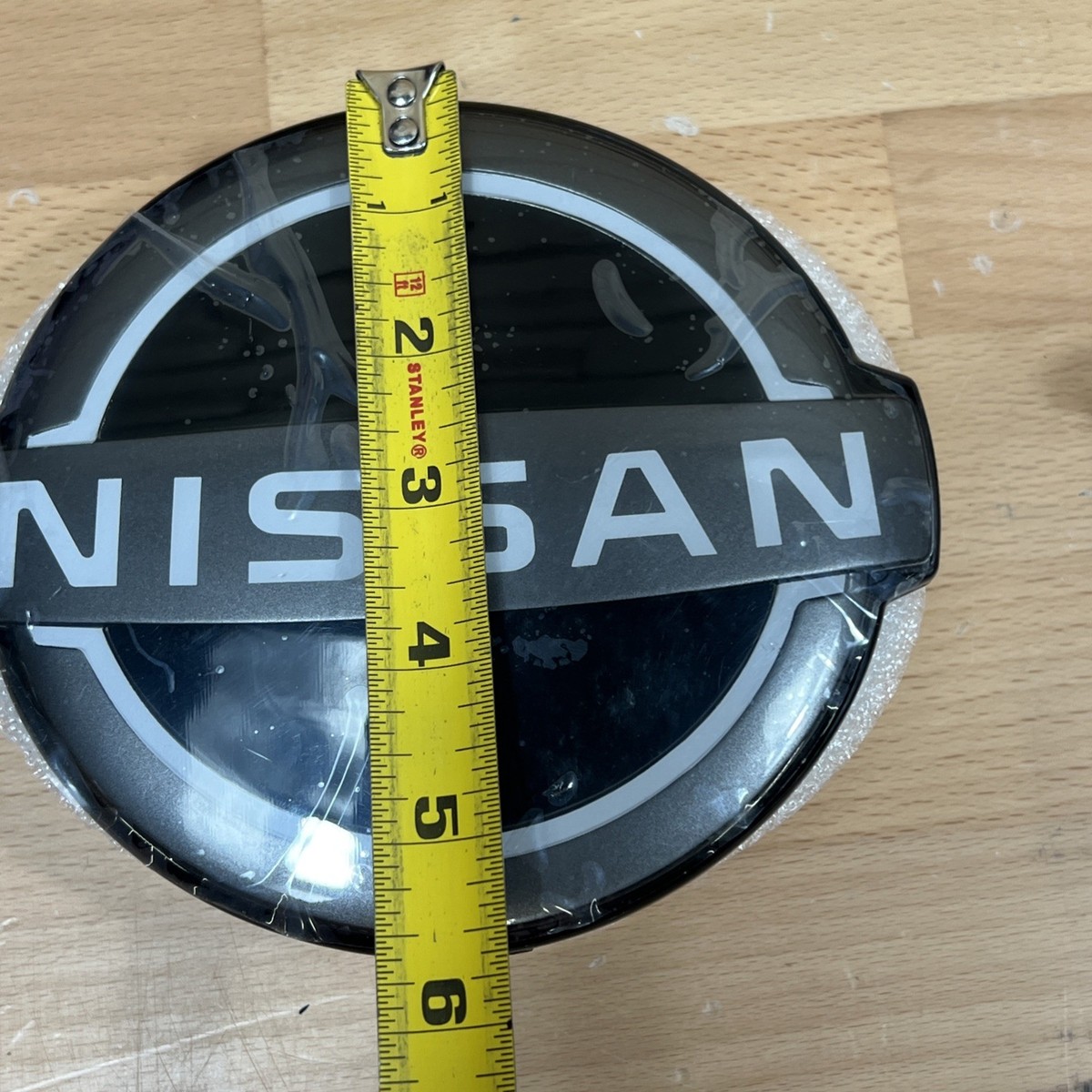 Genuine Nissan Grille Emblem 62889-9HF0A for sale online | eBay