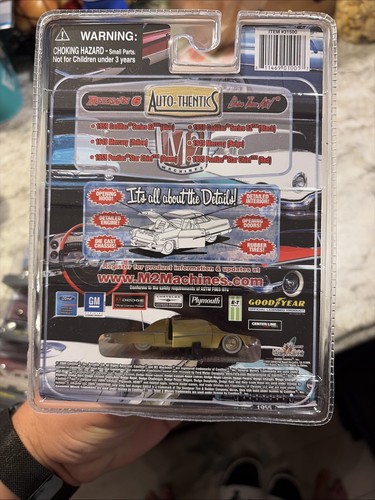 M2 Machines Auto-Thentics 1949 Mercury Yellow 09-02 1:64 Diecast - Afbeelding 5 van 5