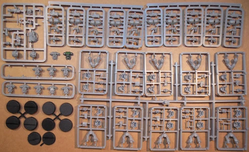 1998 Plastic Space Marines Tactical Squad on Sprues - Near Complete - 40K #bx4