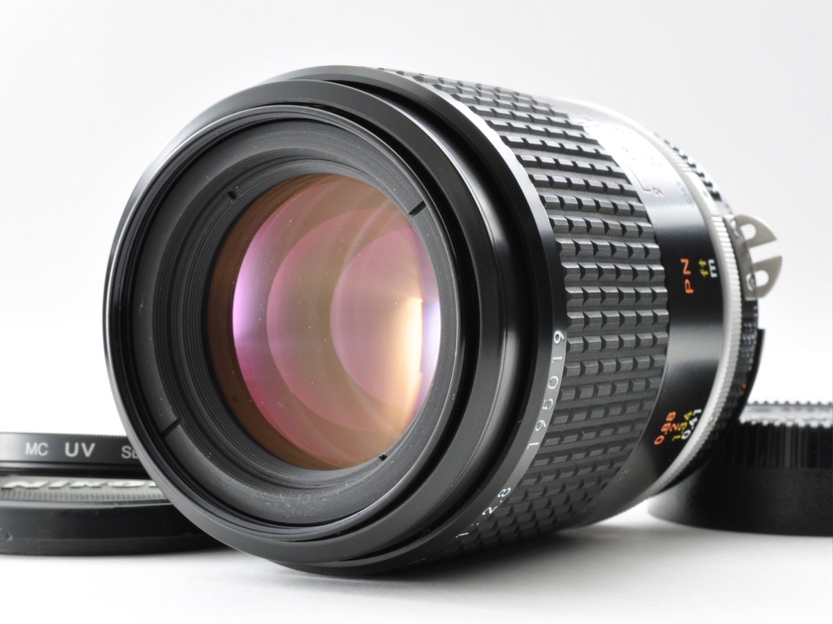 Nikon Ai-s Micro Nikkor 105mm F/2.8 MF Macro Lens Near Mint From