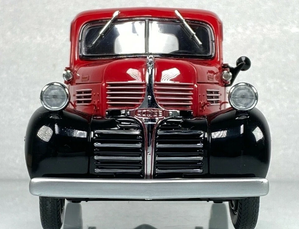 Camioneta pickup Dodge Chrysler Plymouth Ram modelo de metal construido promoción clásica  Foto 2 de 4