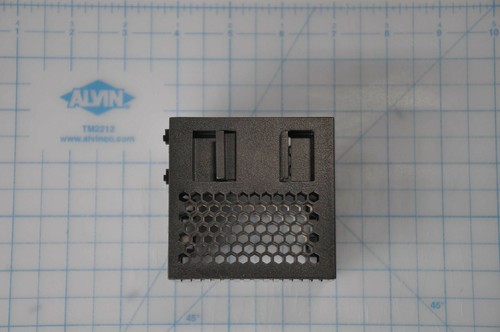 Adaptateur Lenovo 00WF661 – Baie 4 Fentes Pour HDD – Pour SR650 / SR550 / SR550 / ST550 / SR850 / SR655