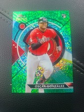 2023 TOPPS FINEST BASEBALL GREEN SPECKLE REFRACTOR # To 125 OSCAR GONZALEZ 