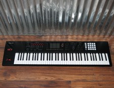 Roland Fa 07 76 Key Music Workstation For Sale Online Ebay