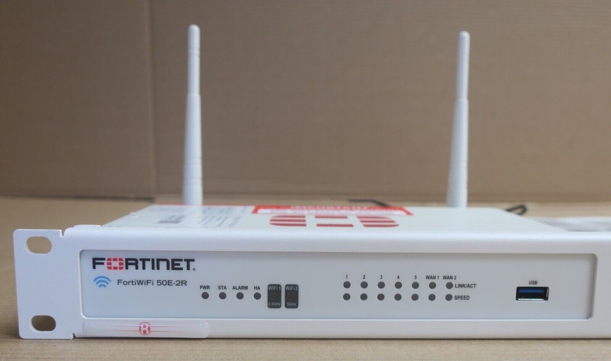Fortinet FortiWiFi 50E-2R Dual Radio 7x GE RJ45 (5x Switch +