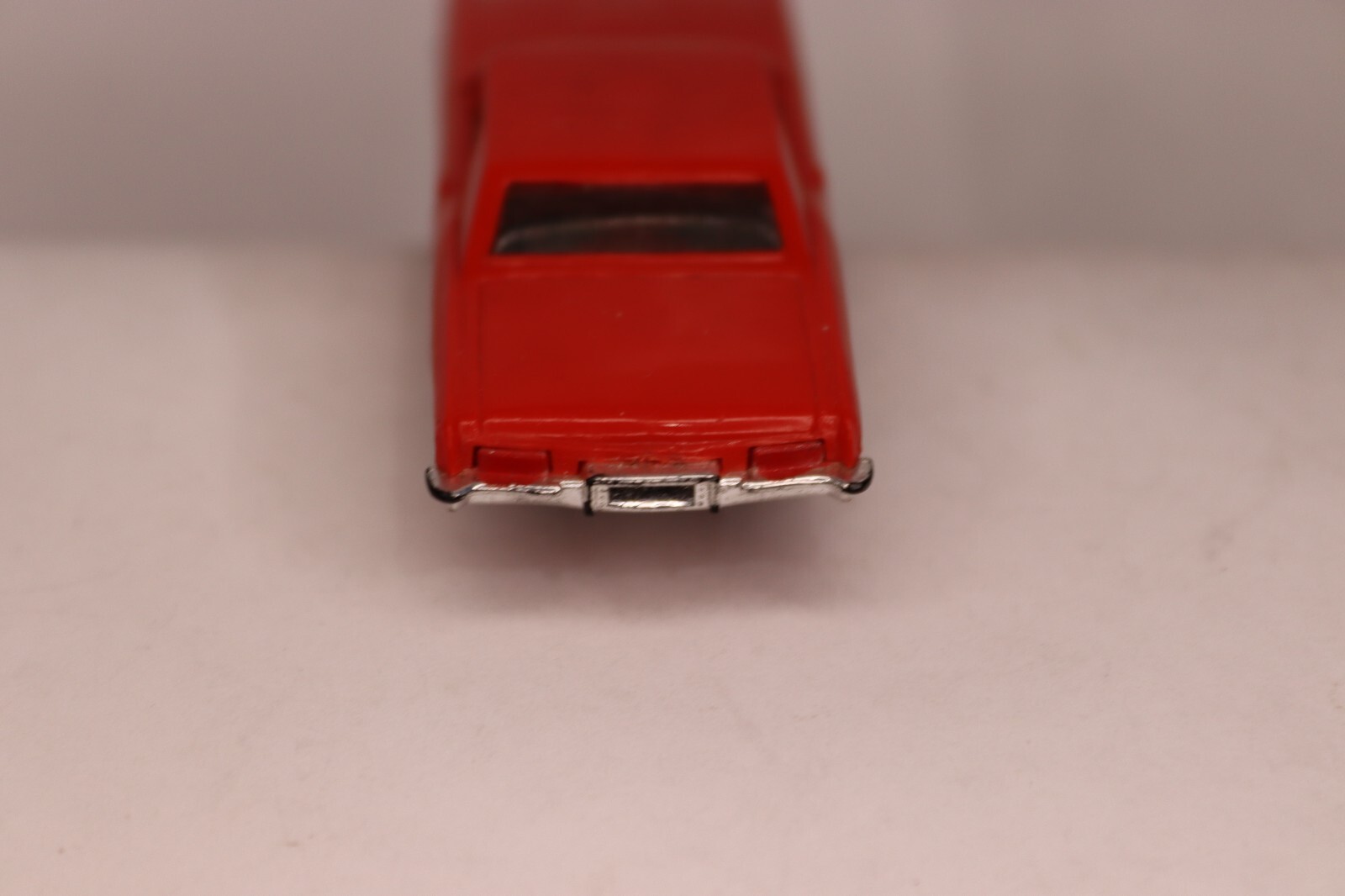 LOT 143 of 260 SLOT CAR AUCTION! AURORA T JET RED RIVIERA eBay