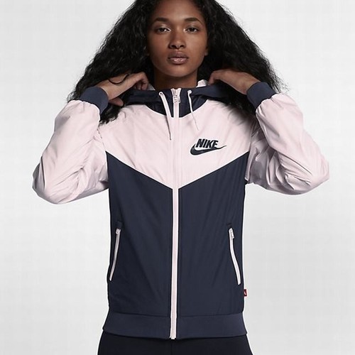 Nike WOMEN'S Sportswear Windrunner 