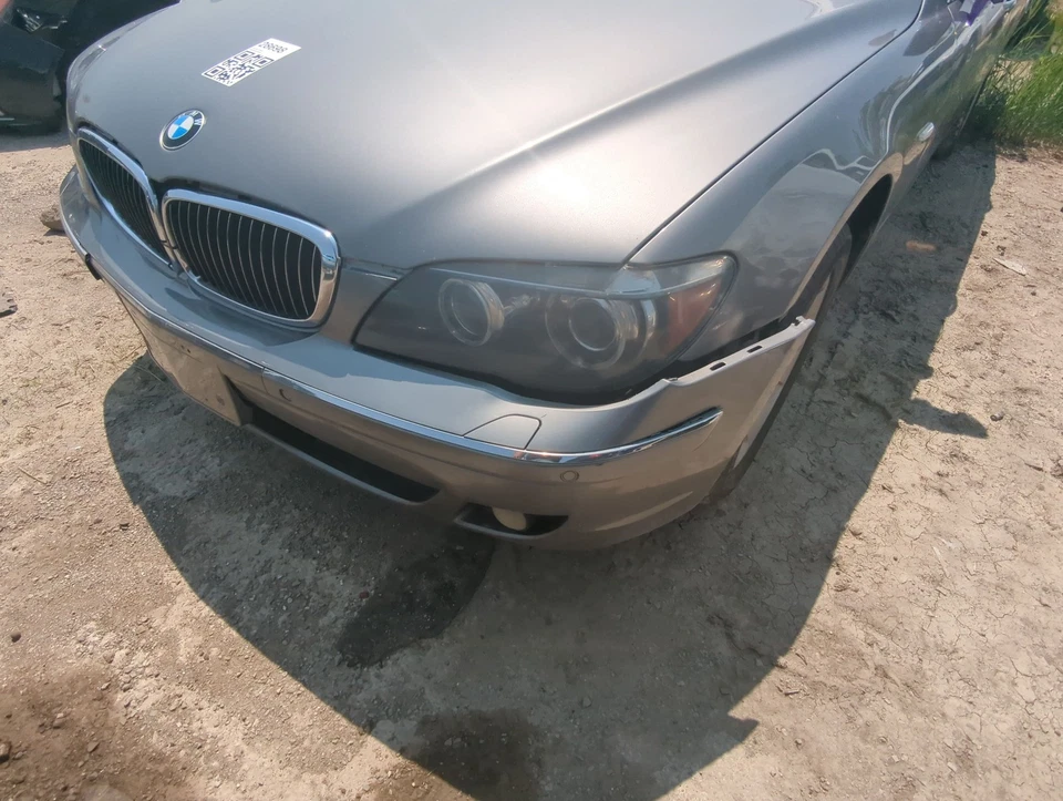Bmw 750li Front Bumper - Oem ZX6FS Foto 3 de 4