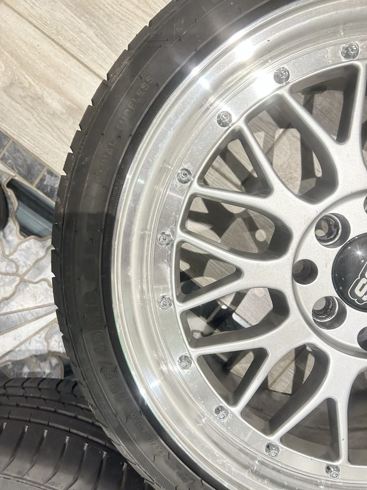 2 Anhänger Reifen und Felgen 19/45 R16 Sommerreifen - Bild 2 von 4