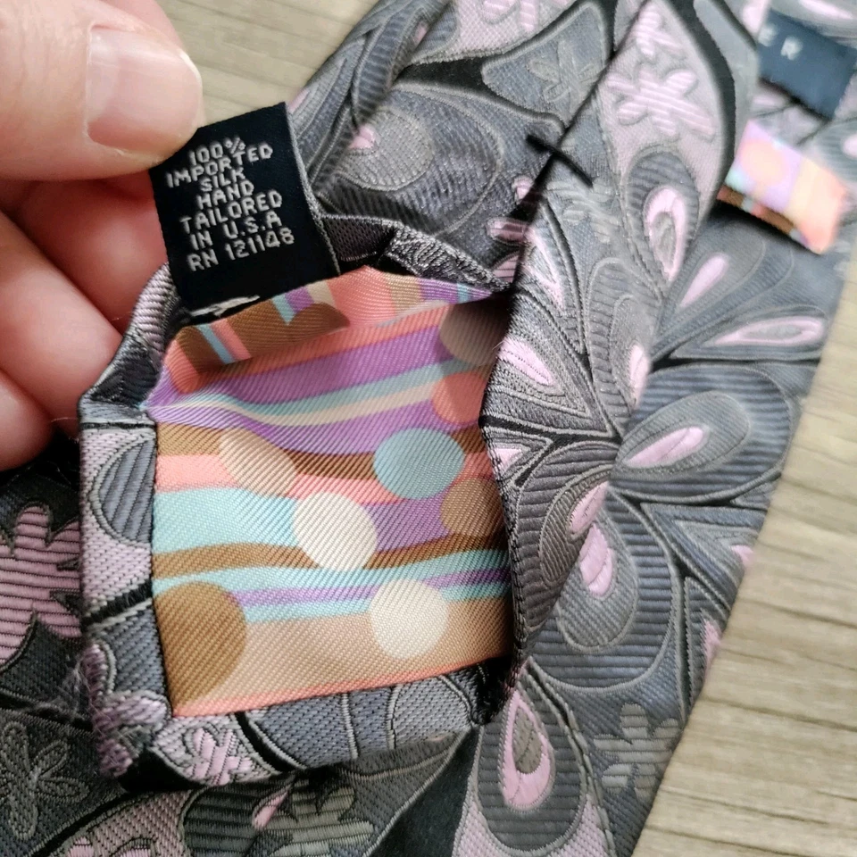 Corbata Ted Baker London para hombre gris seda y rosa Foto 4 de 4