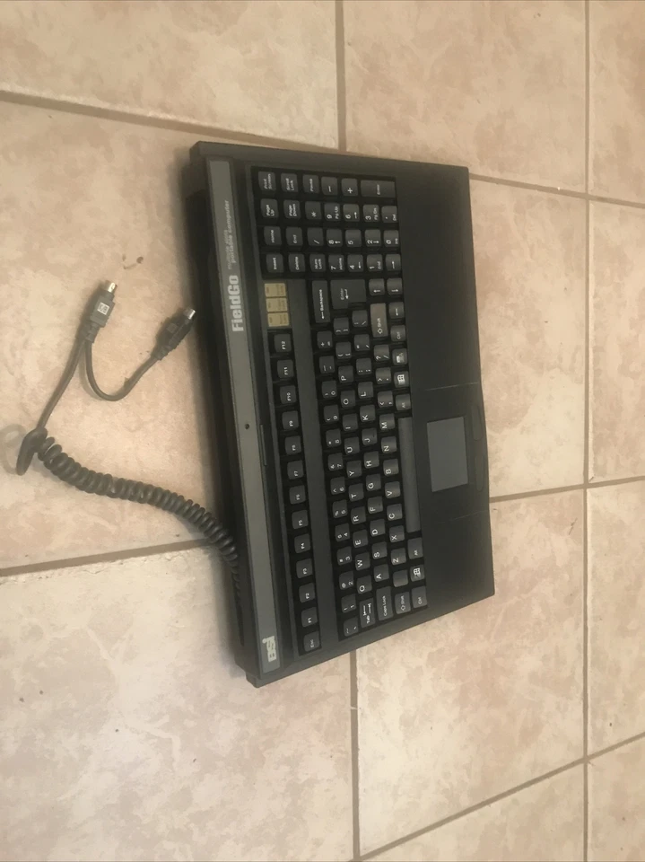 FieldGo Multiple Slots Portable Computer Mechanical Keyboard With Trackpad PS/2 - Image 3 of 4